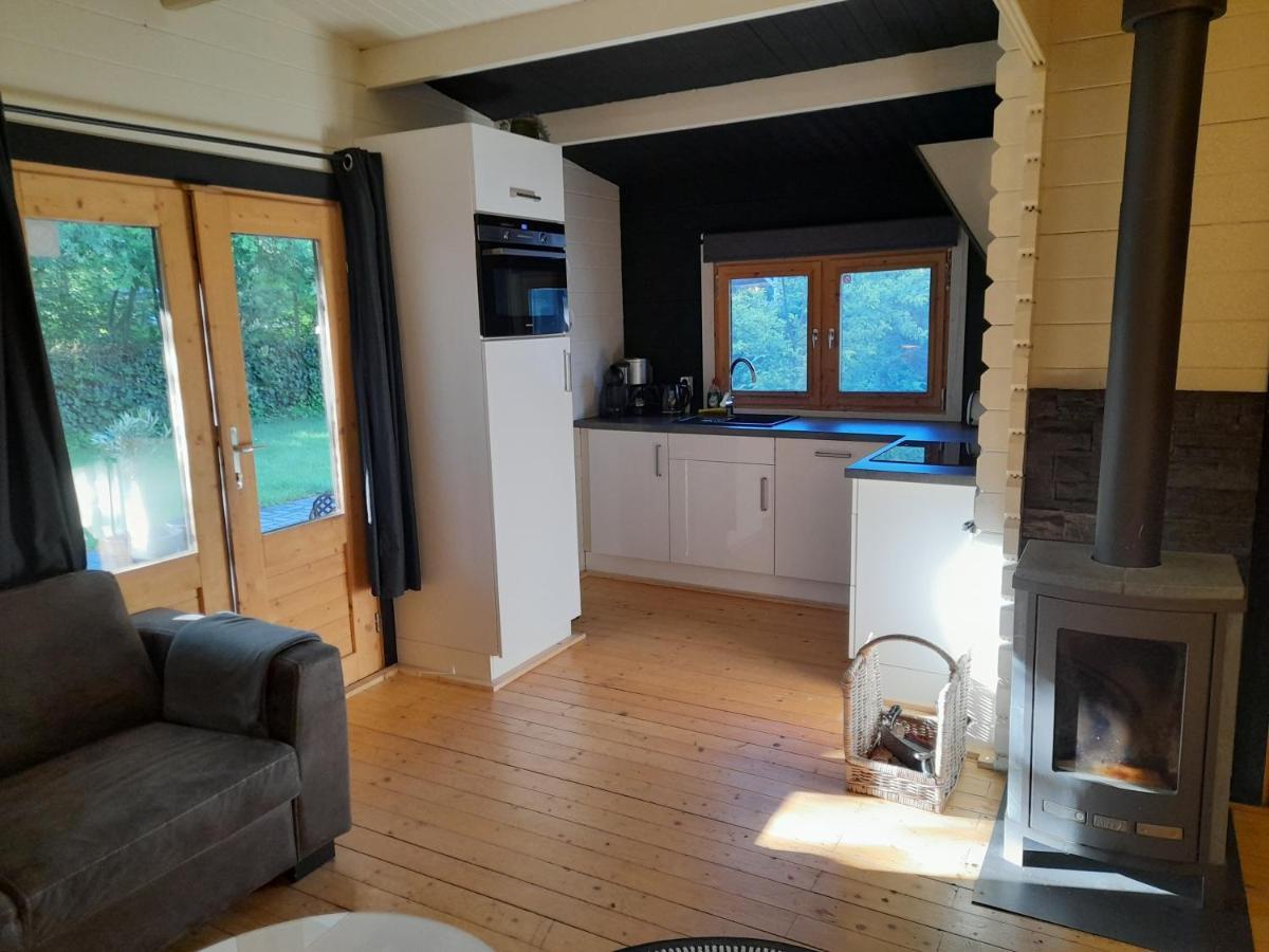 Carpe Diem, Het Ruime Chalet Met Houtkachel Nabij Wildlands Emmen Schoonebeek 外观 照片